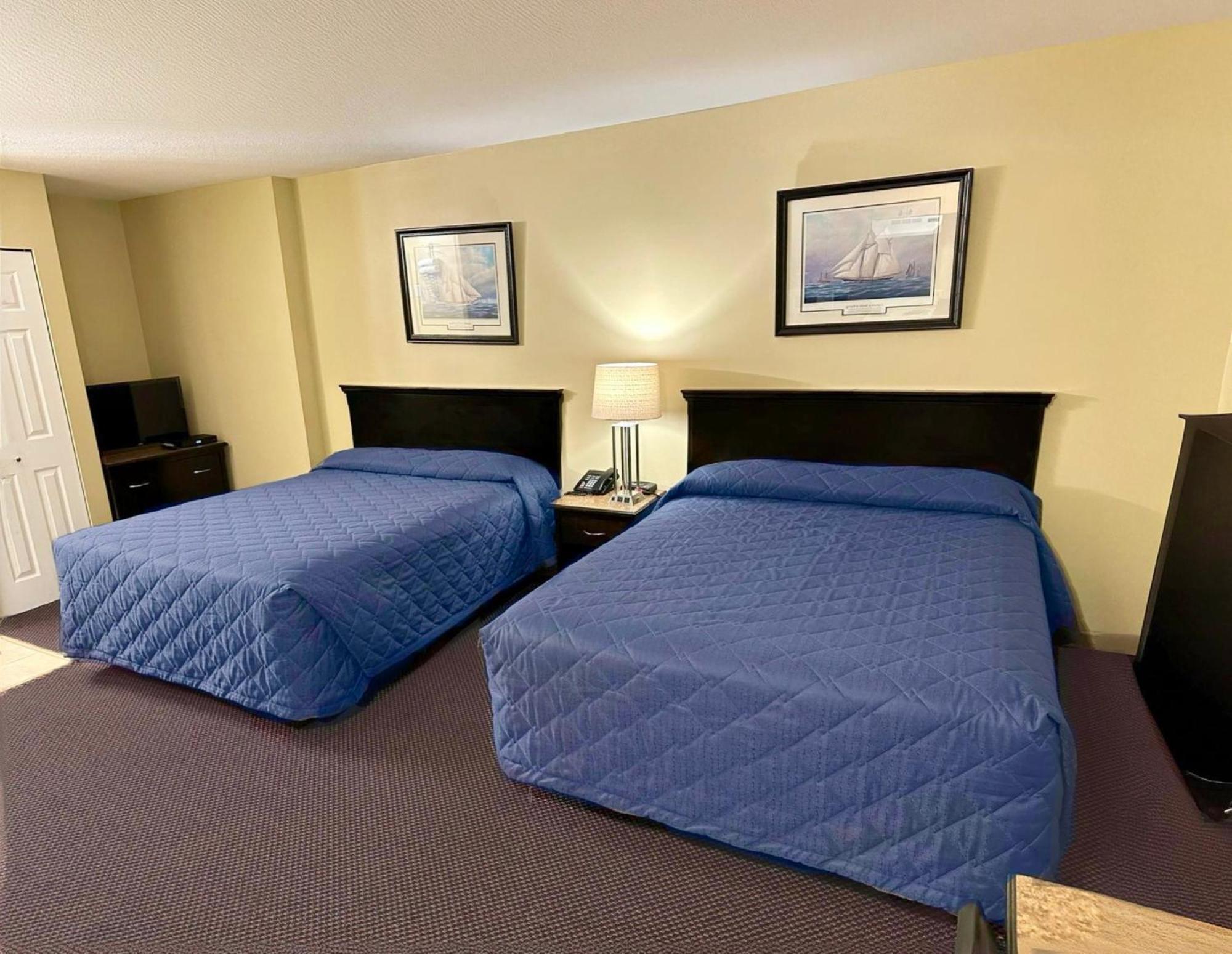 Canadian Inn เซอร์รีย์ ภายนอก รูปภาพ