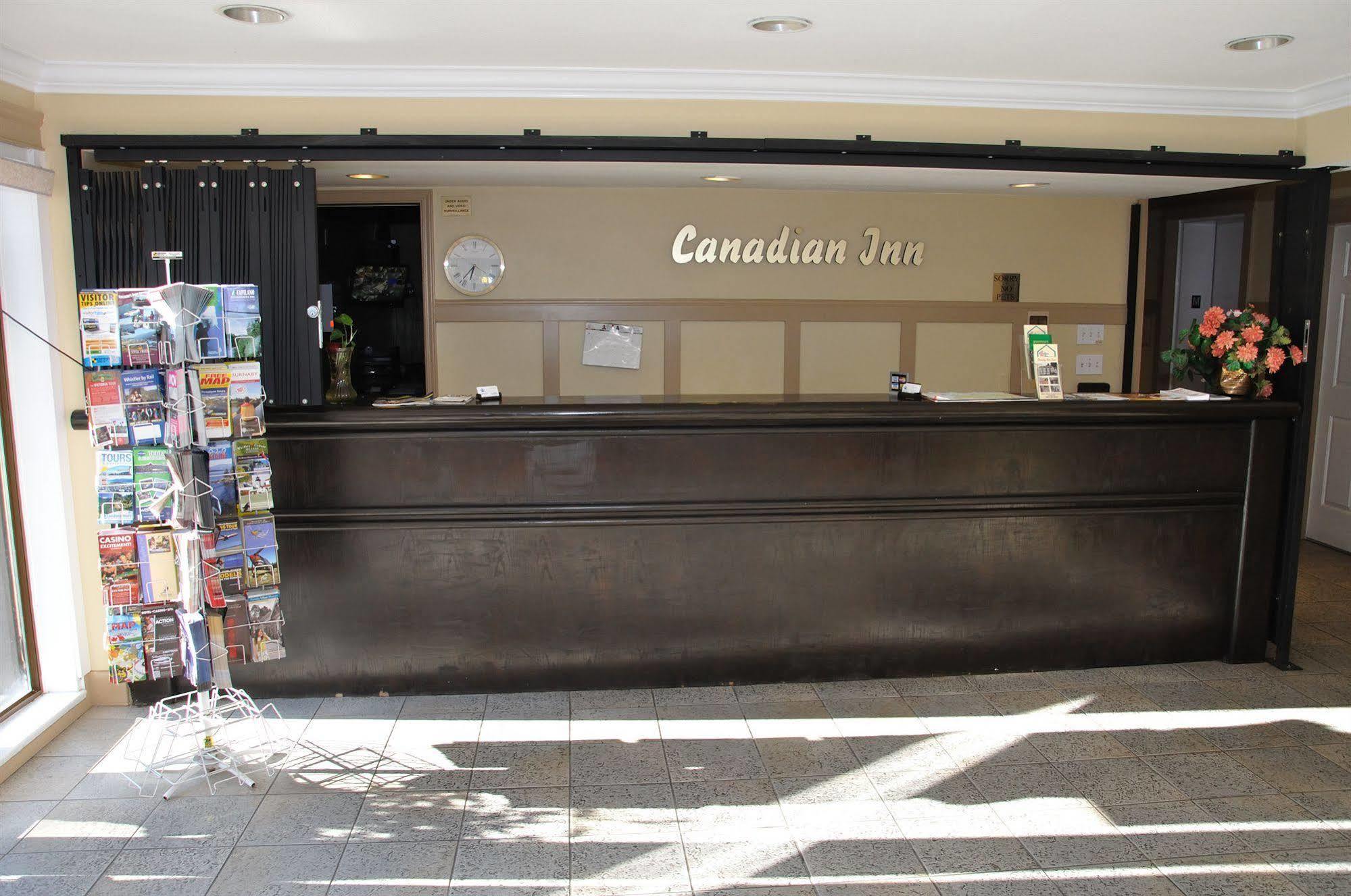 Canadian Inn เซอร์รีย์ ภายนอก รูปภาพ